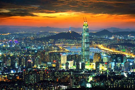  Korean Concrete: A Poetic Journey Through Seoul's Skylines